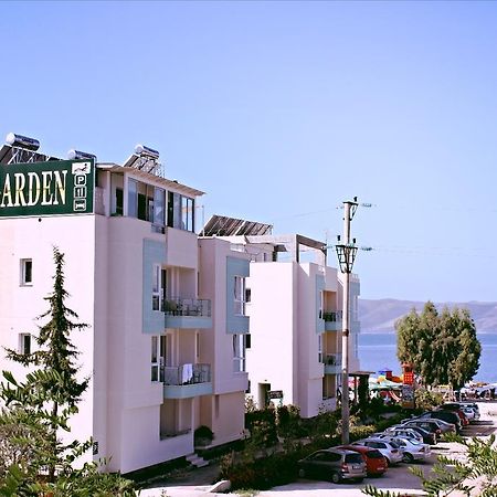 Hotel Garden Radhime Exterior photo